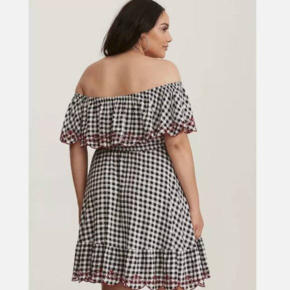 Torrid Black and White Gingham Checkered Buffalo Plaid Off Shoulder Dress Ruffle - Picture 2 of 7